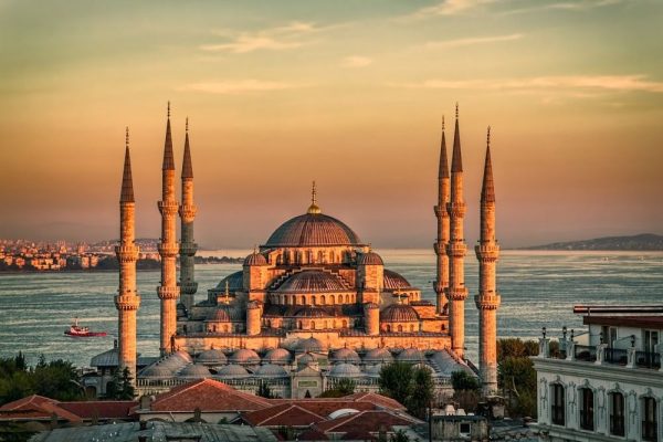 Blue mosque in Istanbul at sunset Turkey Depositphotos 45095187 S