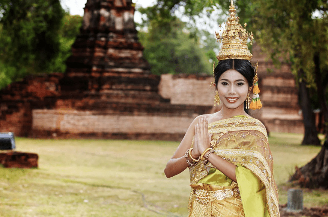 templeg Wai Greeting Thailand